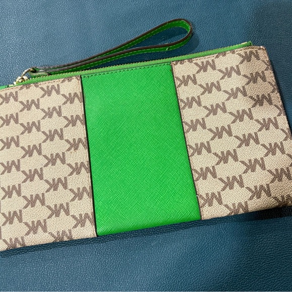 Michael Kors Vibrant Green and Tan Wristlet - Picture 2 of 3